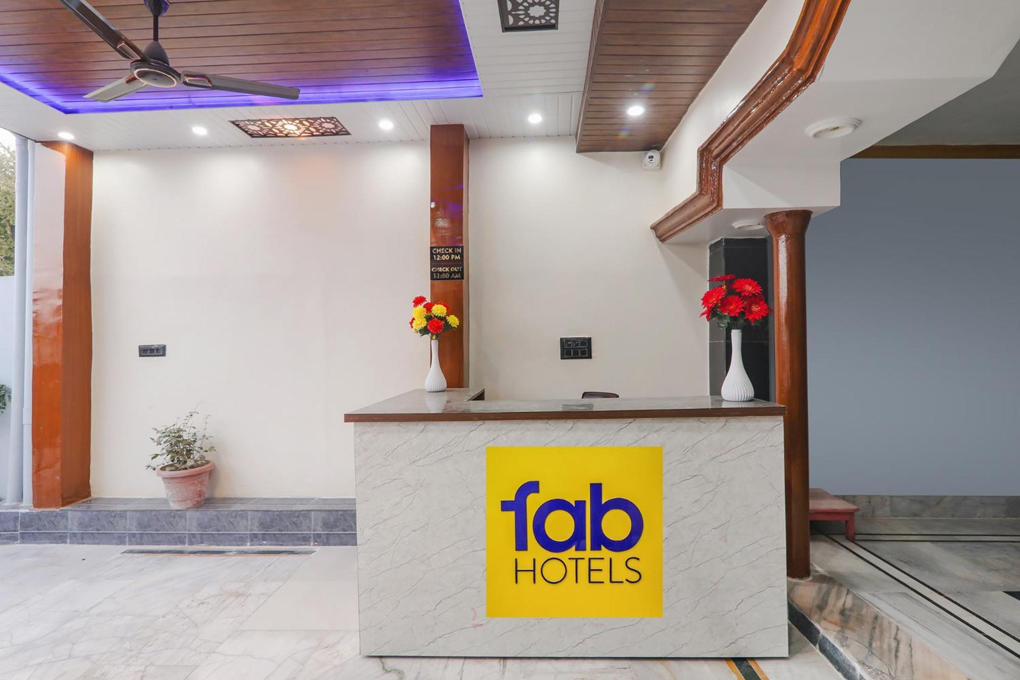 Fabexpress Awadh Inn - 400M From Shri Ram Janam Bhumi Ayodhya Екстериор снимка