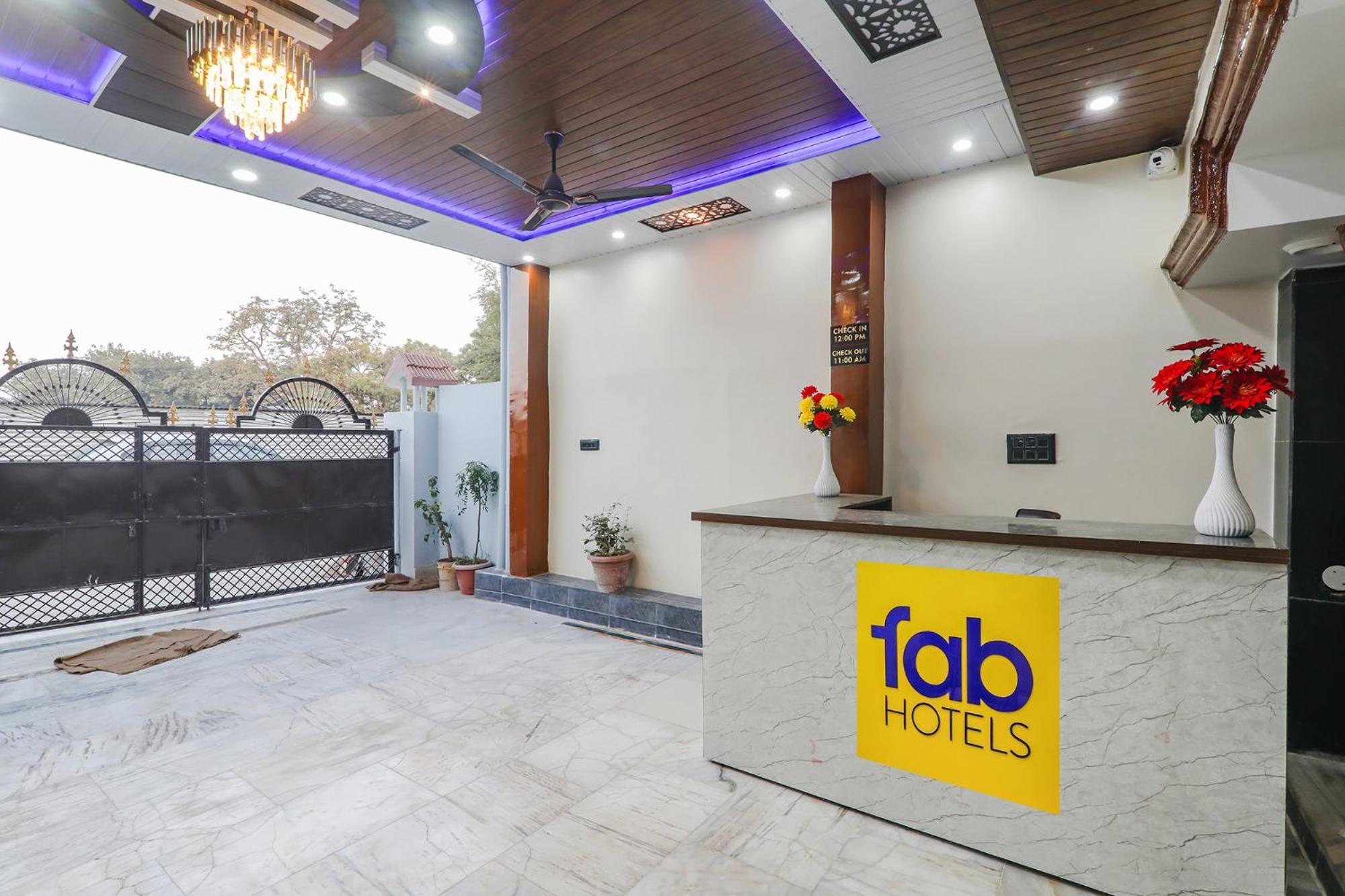 Fabexpress Awadh Inn - 400M From Shri Ram Janam Bhumi Ayodhya Екстериор снимка